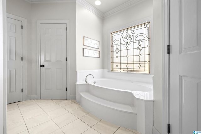 6740 CLEAR CREEK CIRCLE, Trussville, AL 35173