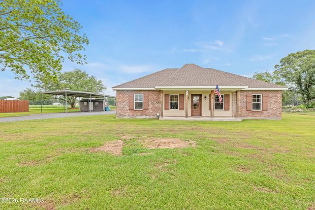 1111 Lady Of The Lake Road, St. Martinville, LA 70582
