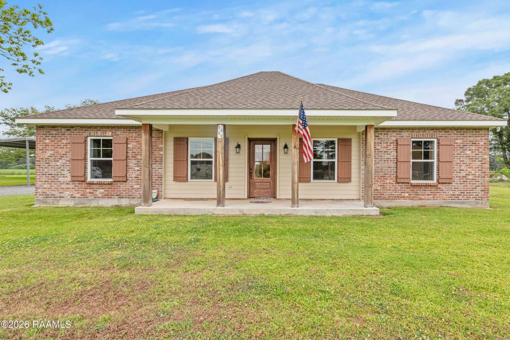 1111 Lady Of The Lake Road, St. Martinville, LA 70582
