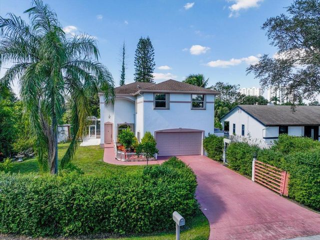 2151 NW 121st Avenue, Plantation, FL 33323