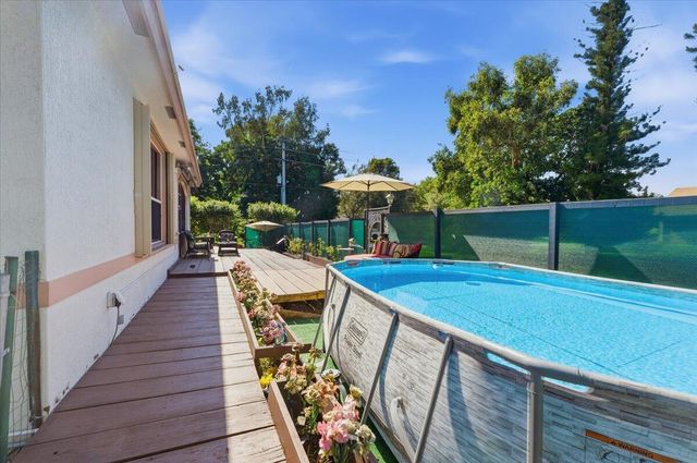 2151 NW 121st Avenue, Plantation, FL 33323