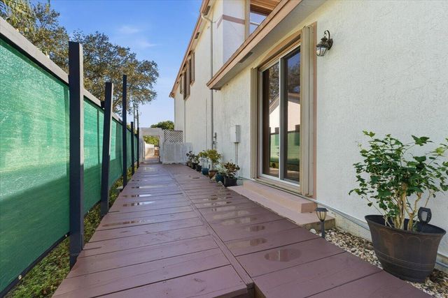 2151 NW 121st Avenue, Plantation, FL 33323