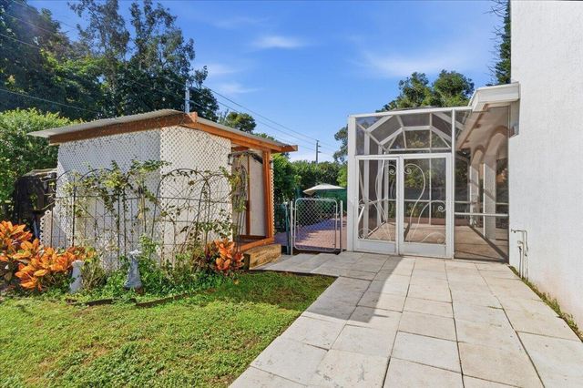 2151 NW 121st Avenue, Plantation, FL 33323