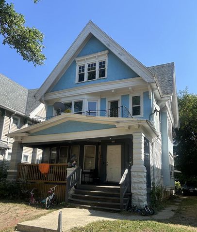 2518 N 41st STREET, Milwaukee, WI 53210