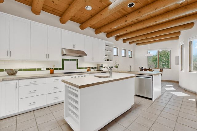 850 Paseo De Don Carlos, Santa Fe, NM 87501
