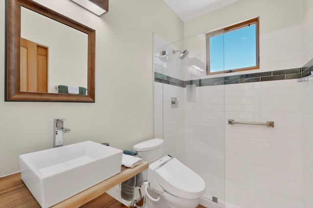 850 Paseo De Don Carlos, Santa Fe, NM 87501