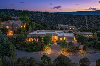 850 Paseo De Don Carlos, Santa Fe, NM 87501