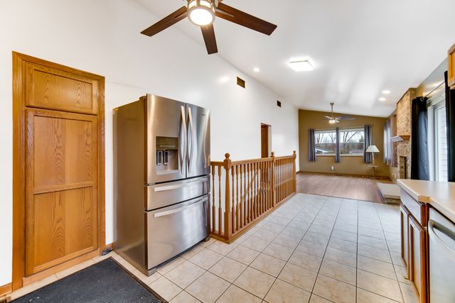 134 Fossil Lake Road, Wilmington, IL 60481