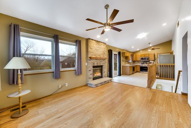 134 Fossil Lake Road, Wilmington, IL 60481