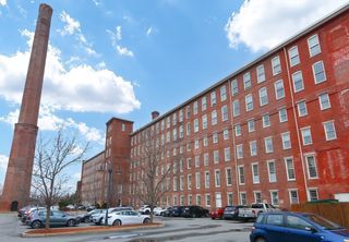 52 Lawrence Drive 312, Lowell, MA 01854