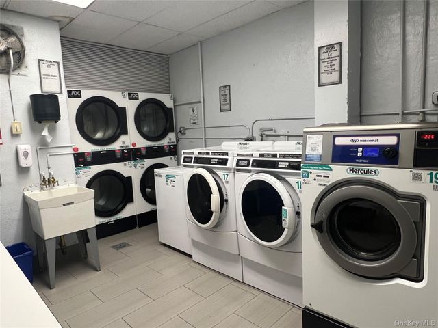 120 E Hartsdale Avenue 1-R, Hartsdale, NY 10530