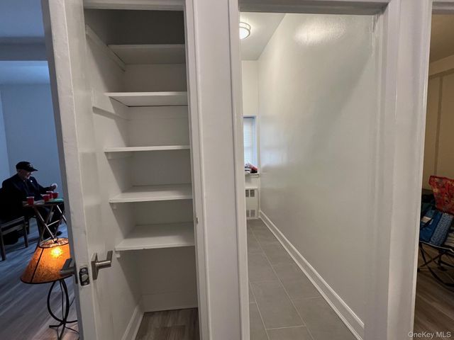 120 E Hartsdale Avenue 1-R, Hartsdale, NY 10530