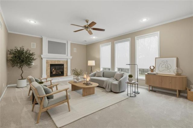 701 Tomahawk Court, Smithville, MO 64089