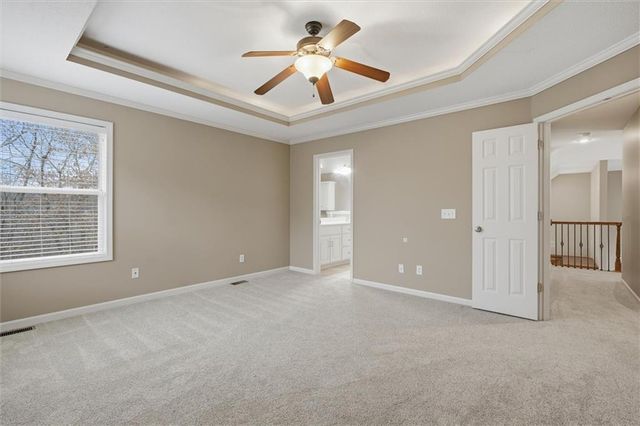 701 Tomahawk Court, Smithville, MO 64089