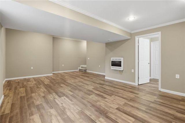 701 Tomahawk Court, Smithville, MO 64089