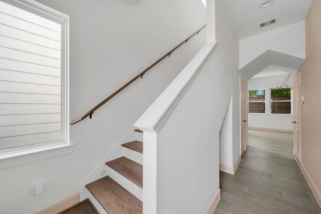 9551 Neuens Rd Road B, Houston, TX 77080