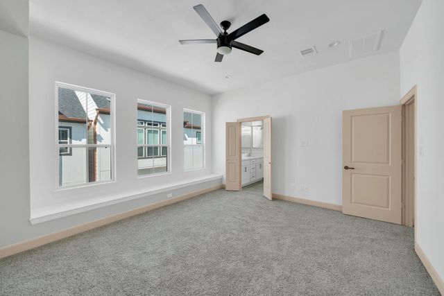 9551 Neuens Rd Road B, Houston, TX 77080