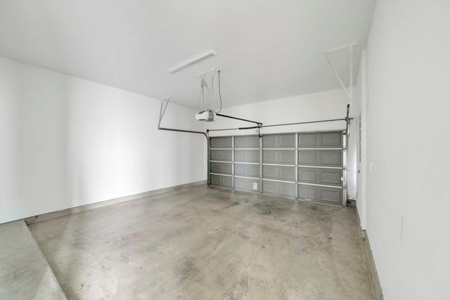 9551 Neuens Rd Road B, Houston, TX 77080