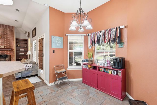 518 Robin Hood Court, Clyde, TX 79510