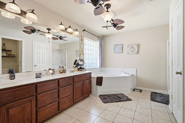 518 Robin Hood Court, Clyde, TX 79510