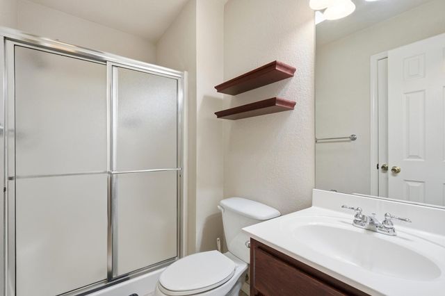 518 Robin Hood Court, Clyde, TX 79510