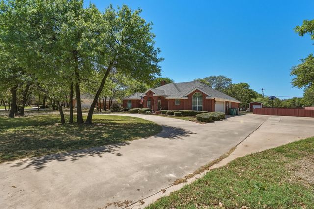 518 Robin Hood Court, Clyde, TX 79510