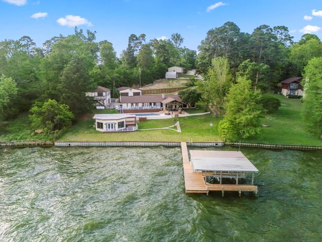 635 Burris Drive, Livingston, TX 77351