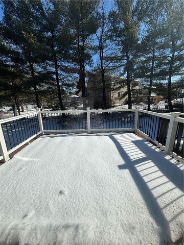 207 Parkwood Dr, Cranberry Twp, PA 16066