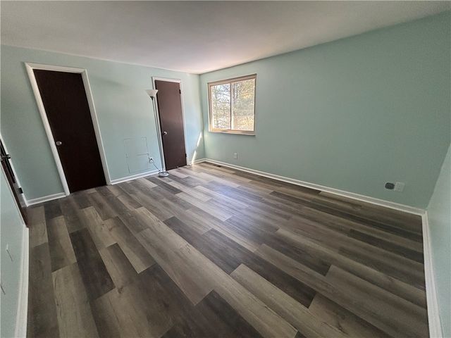 207 Parkwood Dr, Cranberry Twp, PA 16066