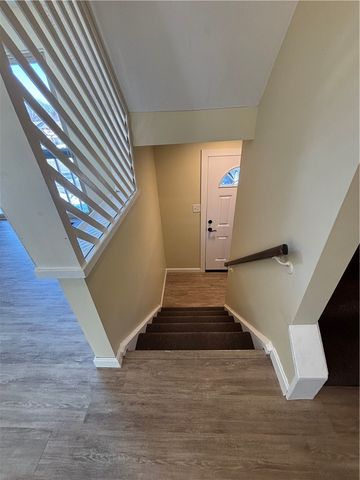 207 Parkwood Dr, Cranberry Twp, PA 16066