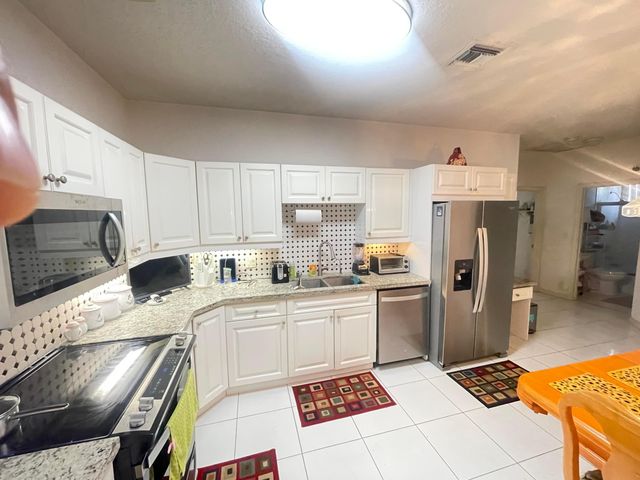 9858 Royal Palm Boulevard 3-14, Coral Springs, FL 33065