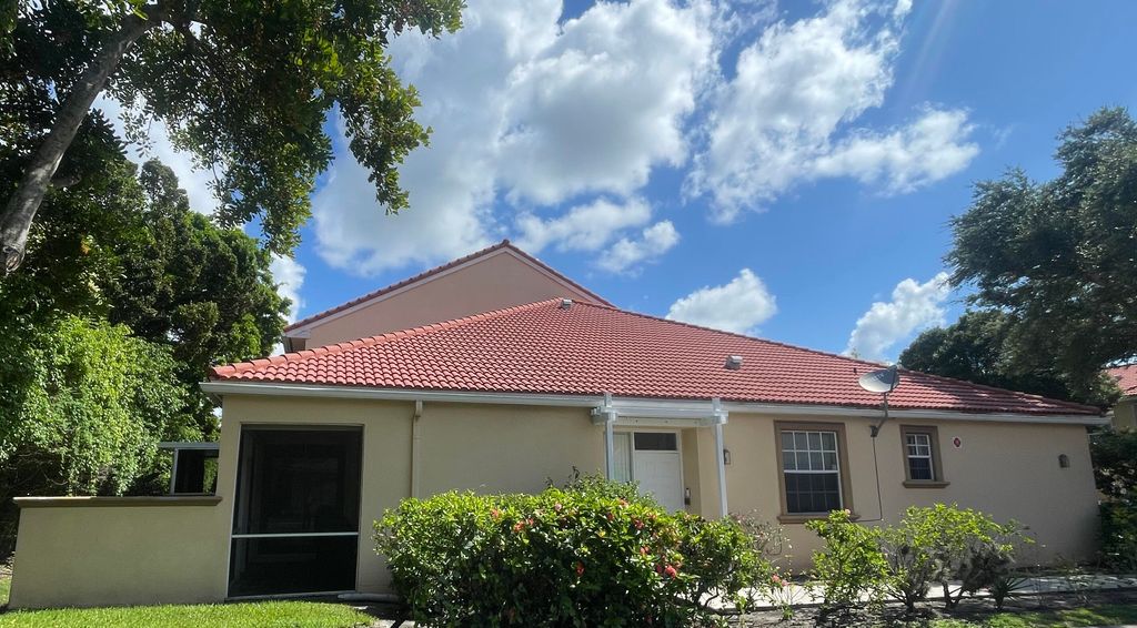 9858 Royal Palm Boulevard 3-14, Coral Springs, FL 33065