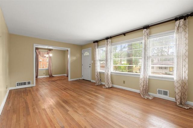 951 Woodland Trail, Smyrna, GA 30080