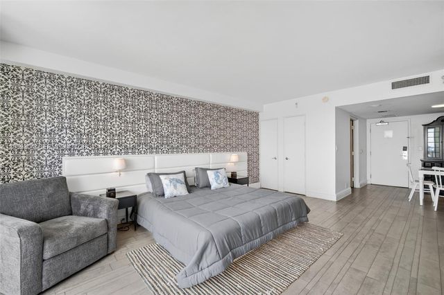 1100 West Ave 1522, Miami Beach, FL 33139