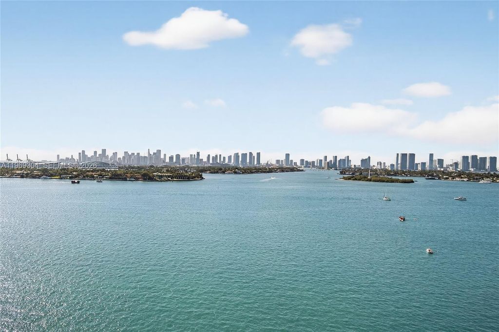 1100 West Ave 1522, Miami Beach, FL 33139