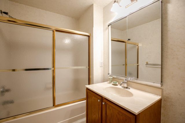 25 CYPRESS CT, Bordentown, NJ 08505