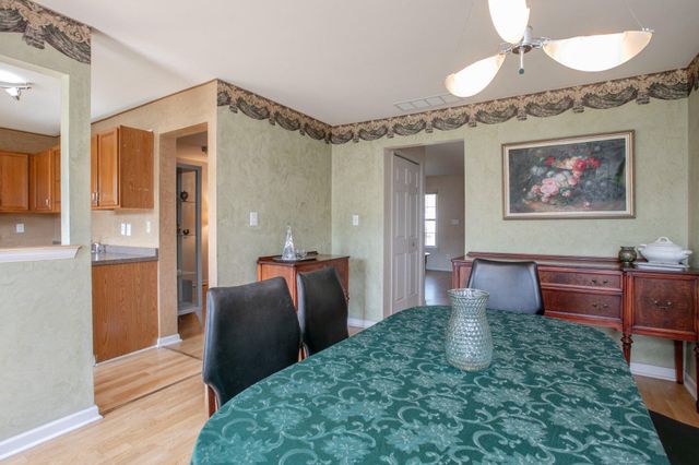 25 CYPRESS CT, Bordentown, NJ 08505