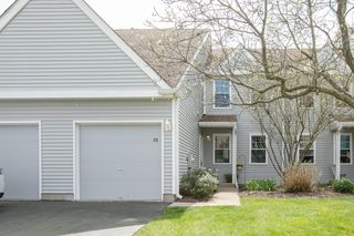 25 CYPRESS CT, Bordentown, NJ 08505