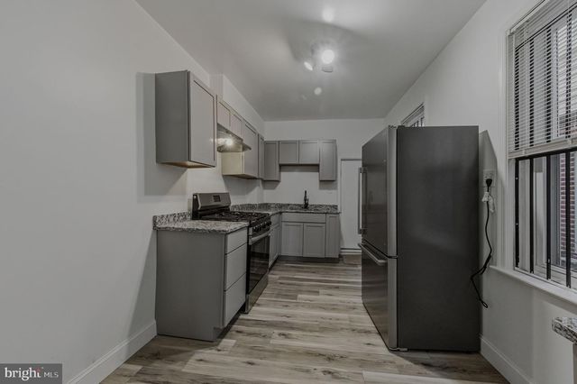 1327 MARYLAND AVE, Wilmington, DE 19805