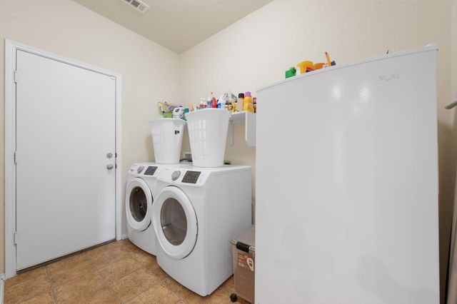 6717 Adair DR, Austin, TX 78754