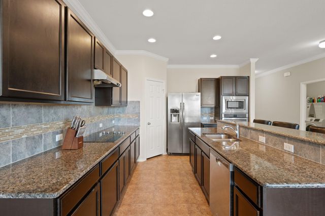 6717 Adair DR, Austin, TX 78754