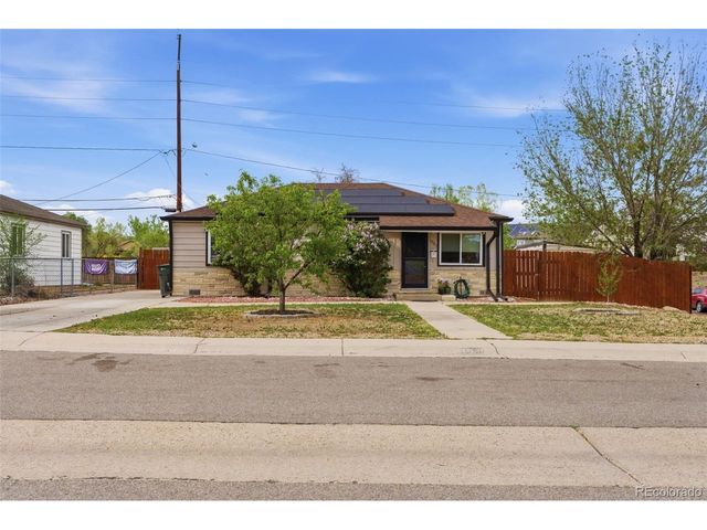 1981 Ruth Dr, Thornton, CO 80229