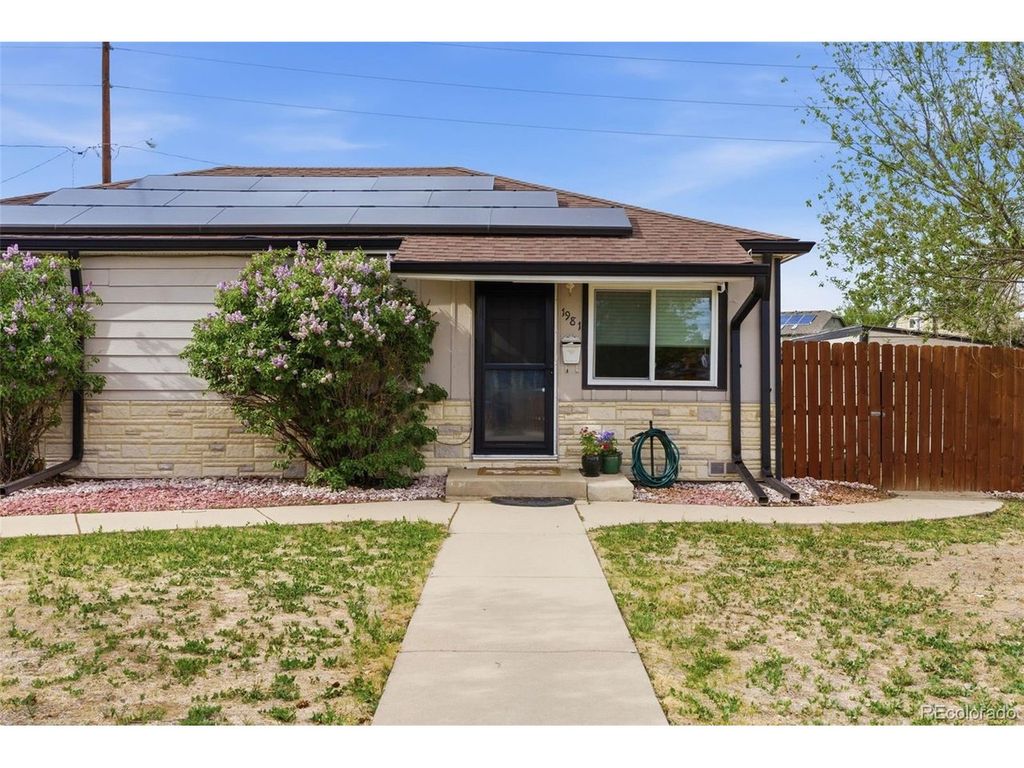 1981 Ruth Dr, Thornton, CO 80229
