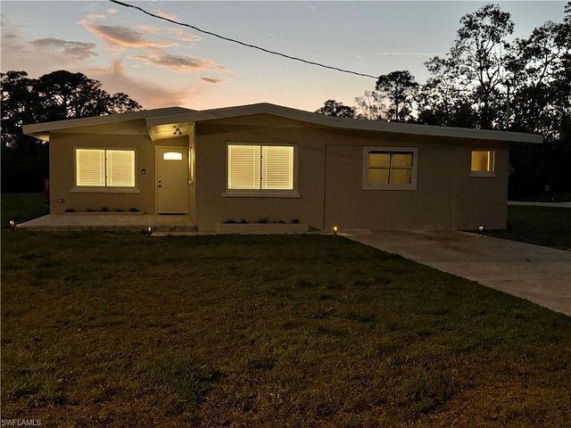 13097 MIZELL AVE, Punta Gorda, FL 33955
