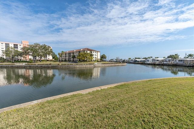 19029 US HIGHWAY 19 N 7-8, Clearwater, FL 33764