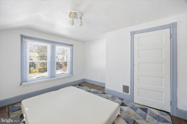 7419 MOUNTAIN AVE, Elkins Park, PA 19027