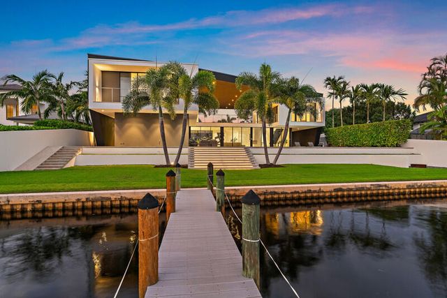 5706 Holly Lane, Jupiter, FL 33458