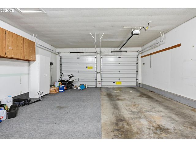 1740 JANSEN Way, Woodburn, OR 97071