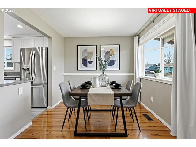 1740 JANSEN Way, Woodburn, OR 97071