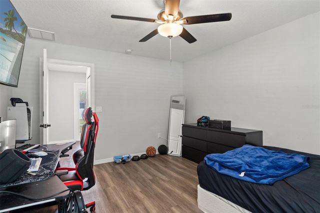 7416 BAHAMA SWALLOW AVENUE, Weeki Wachee, FL 34613